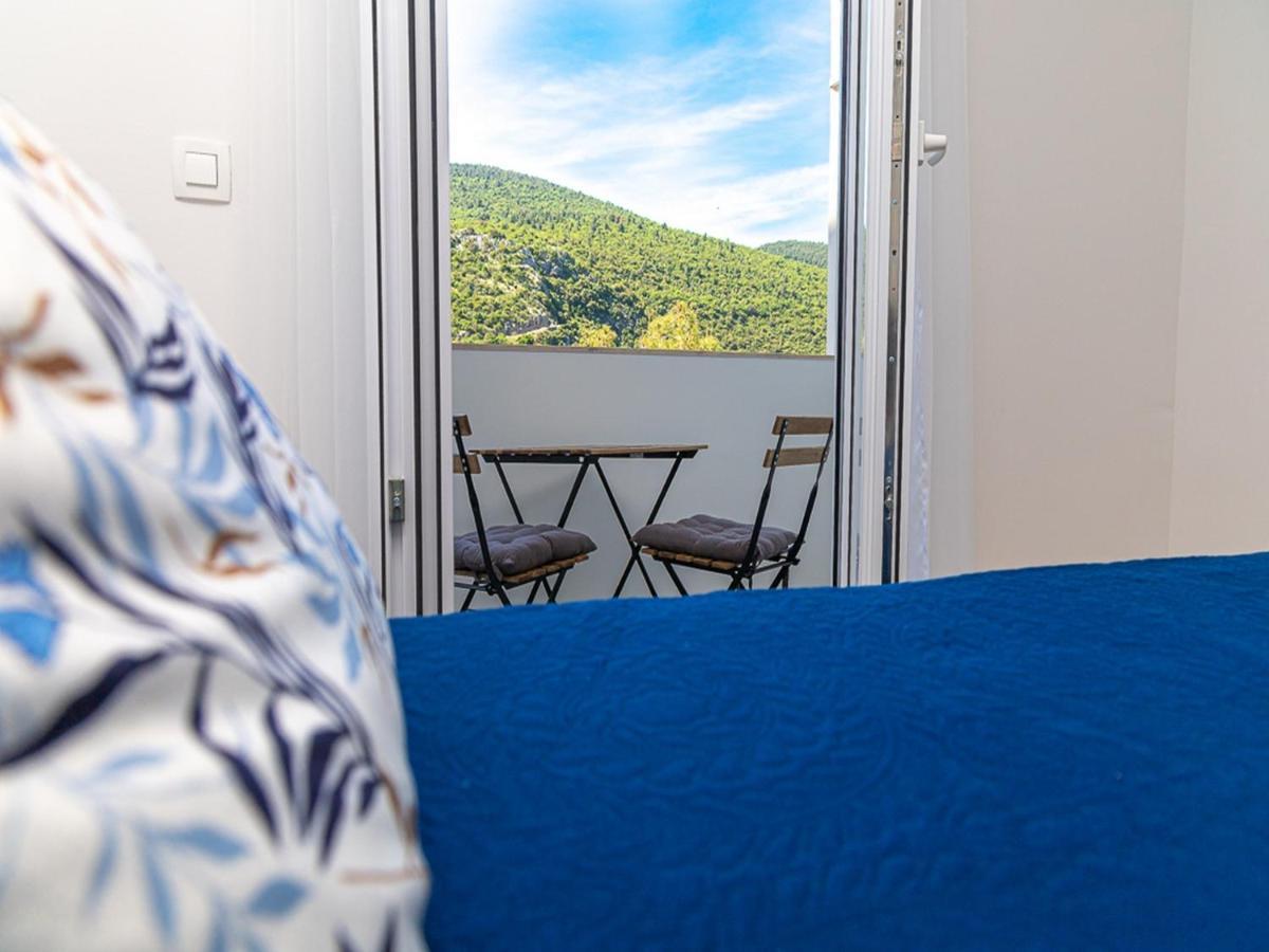 Apartment Matea Mokosica Bagian luar foto