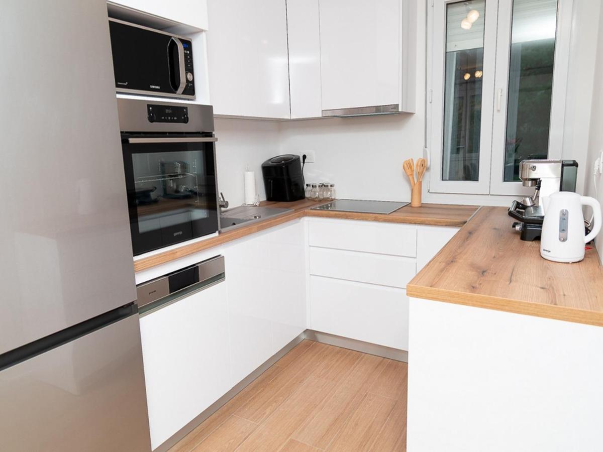Apartment Matea Mokosica Bagian luar foto